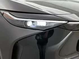Toyota bZ4X (2024) thumbnail 38