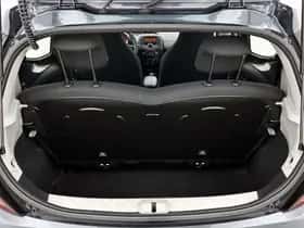 Toyota Aygo (2018) thumbnail 25