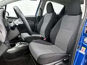 Toyota Yaris (2014) thumbnail 15