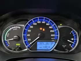 Toyota Yaris (2014) thumbnail 5