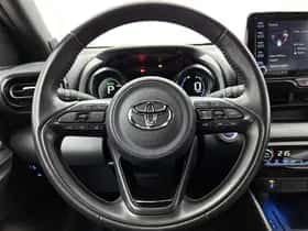Toyota Yaris (2020) thumbnail 17
