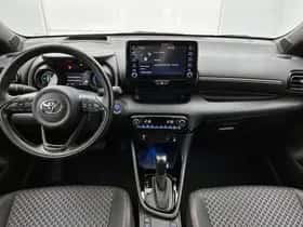 Toyota Yaris (2020) thumbnail 4