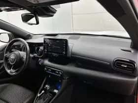 Toyota Yaris (2020) thumbnail 6