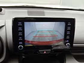 Toyota Yaris (2020) thumbnail 8