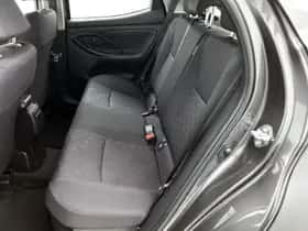 Toyota Yaris (2025) thumbnail 16