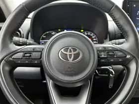 Toyota Yaris (2025) thumbnail 17