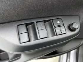Toyota Yaris (2025) thumbnail 22
