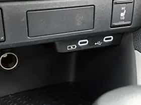 Toyota Yaris (2025) thumbnail 24
