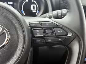 Toyota Yaris (2023) thumbnail 14