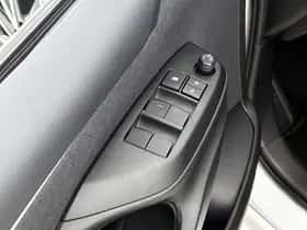 Toyota Yaris (2023) thumbnail 21