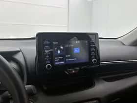 Toyota Yaris (2023) thumbnail 7