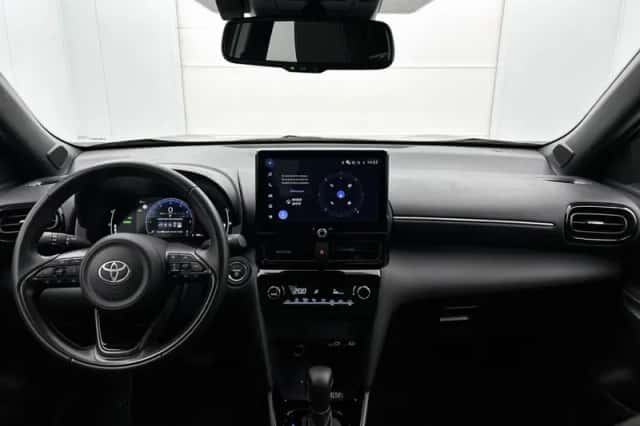 Toyota Yaris_Cross (2025) thumbnail 4
