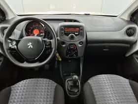 Peugeot 108 (2021) thumbnail 4
