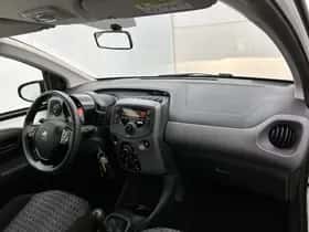 Peugeot 108 (2021) thumbnail 6