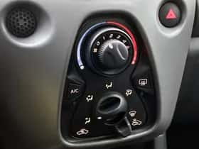 Peugeot 108 (2021) thumbnail 8