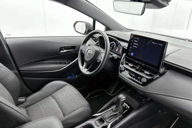 Toyota Corolla_Touring_Sports (2025) thumbnail 6