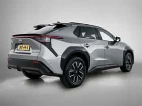 Toyota bZ4X (2025) thumbnail 2
