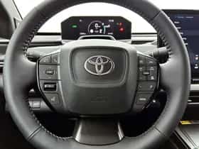 Toyota bZ4X (2025) thumbnail 17