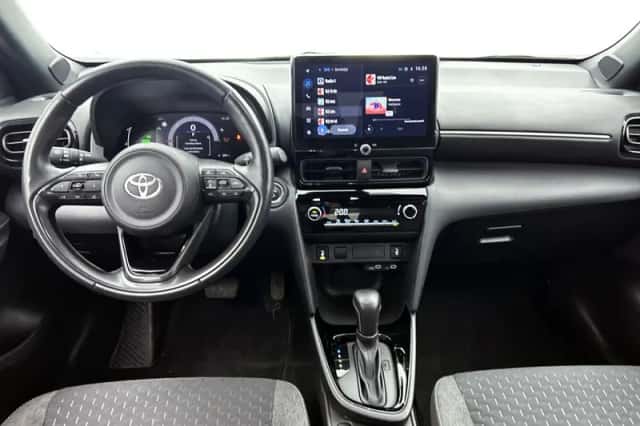 Toyota Yaris_Cross (2025) thumbnail 4