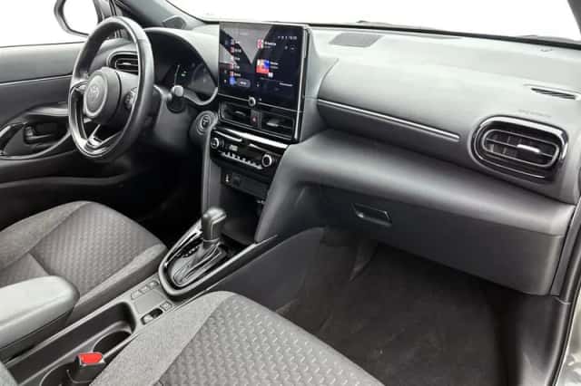 Toyota Yaris_Cross (2025) thumbnail 6