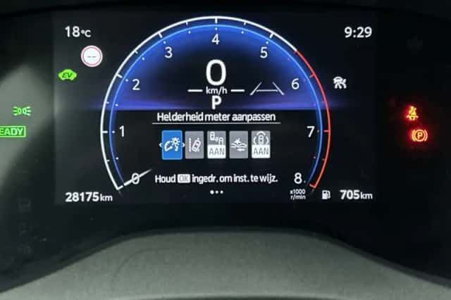 Toyota Yaris (2025) thumbnail 5