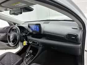 Toyota Yaris (2025) thumbnail 6