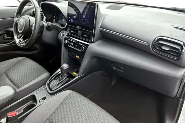 Toyota Yaris_Cross (2025) thumbnail 6
