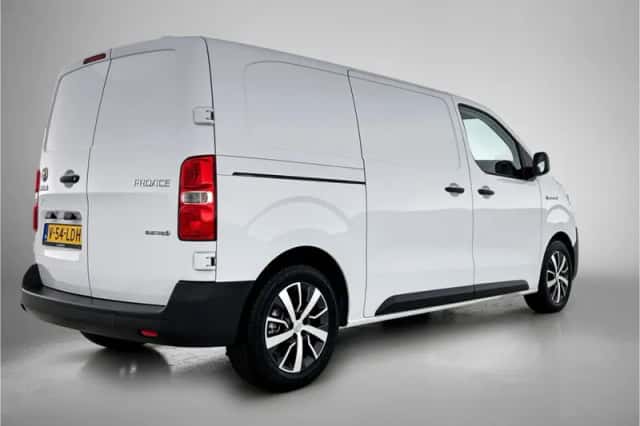 Toyota Proace (2025) thumbnail 2