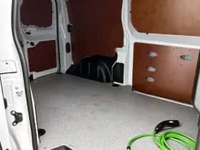 Toyota Proace (2025) thumbnail 16