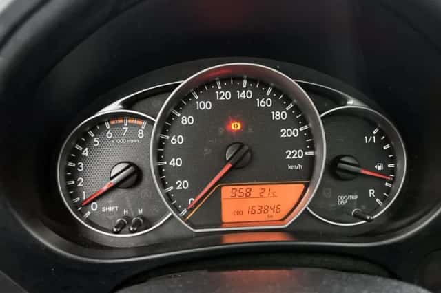 Toyota Verso-S (2011) thumbnail 6