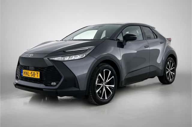 Toyota C-HR (2025) thumbnail 1