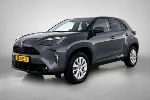 Toyota Yaris Cross (2024) thumbnail 1