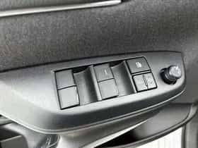 Toyota Yaris (2025) thumbnail 21