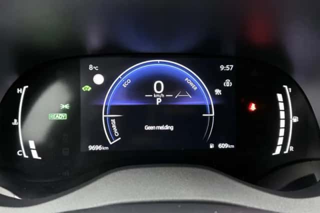 Toyota Yaris (2025) thumbnail 5