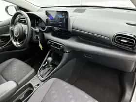 Toyota Yaris (2025) thumbnail 6