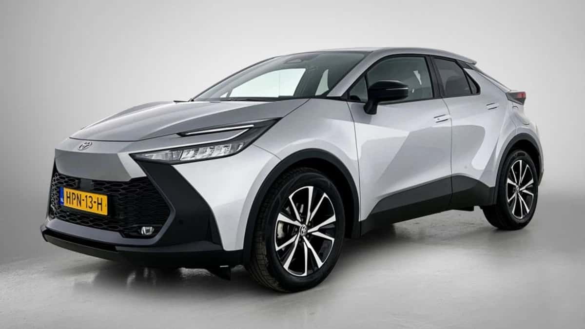 Toyota C-HR (2025) — foto 1