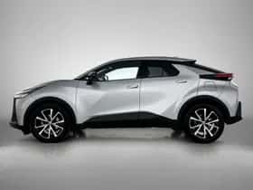 Toyota C-HR (2025) thumbnail 3