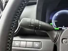 Toyota C-HR (2025) thumbnail 26
