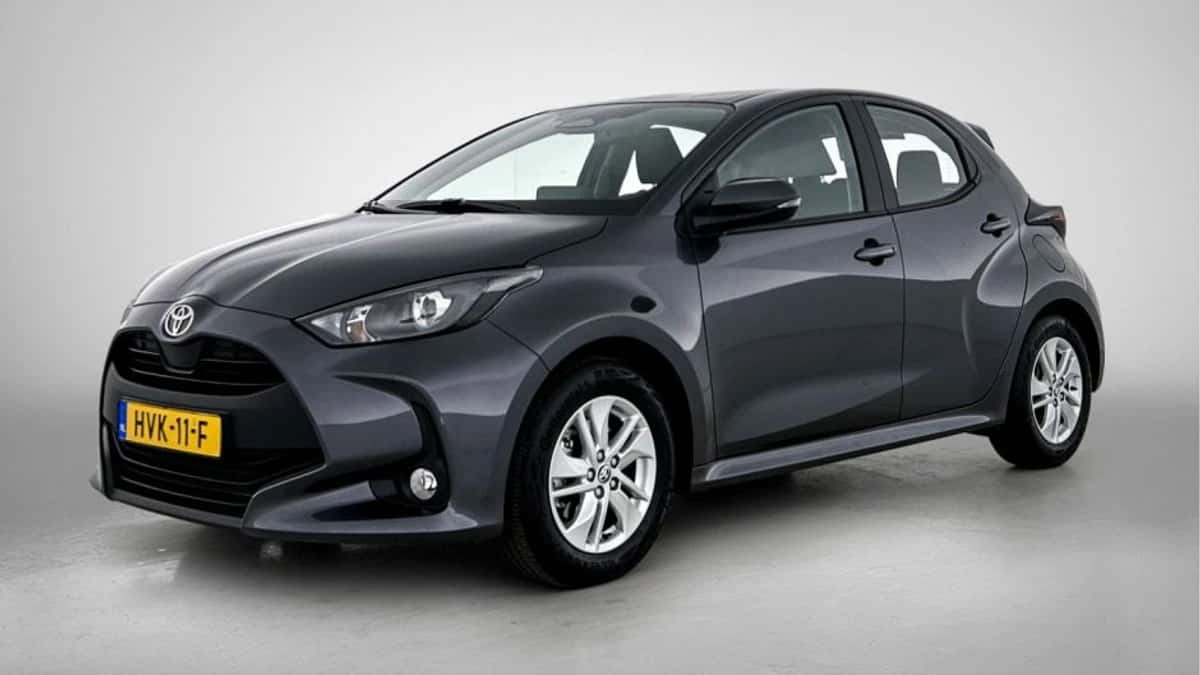 Toyota Yaris (2025) — foto 1