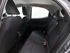 Toyota Yaris (2025) thumbnail 17