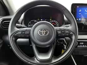 Toyota Yaris (2025) thumbnail 18