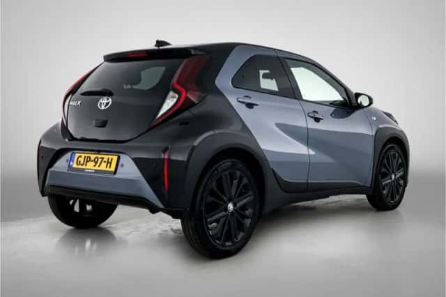 Toyota Aygo (2024) thumbnail 2