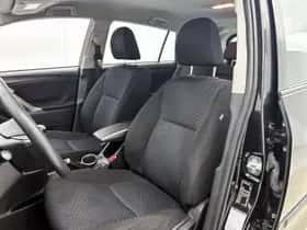 Toyota Verso (2010) thumbnail 15