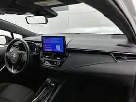 Toyota Corolla (2024) thumbnail 6