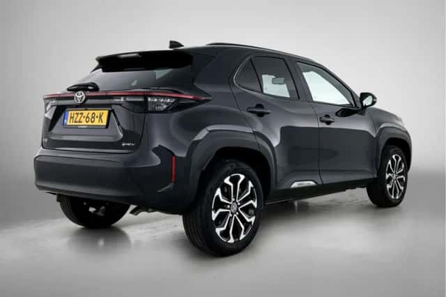Toyota Yaris_Cross (2025) thumbnail 2