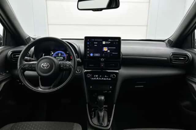 Toyota Yaris_Cross (2025) thumbnail 4
