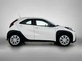 Toyota Aygo (2024) thumbnail 12
