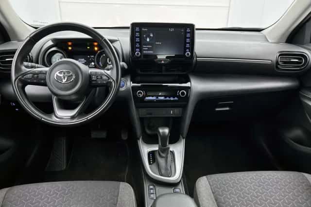 Toyota Yaris_Cross (2024) thumbnail 4