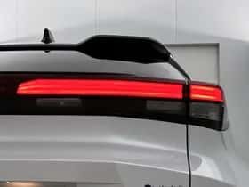 Toyota C-HR (2025) thumbnail 28