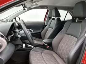 Toyota Yaris_Cross (2021) thumbnail 15